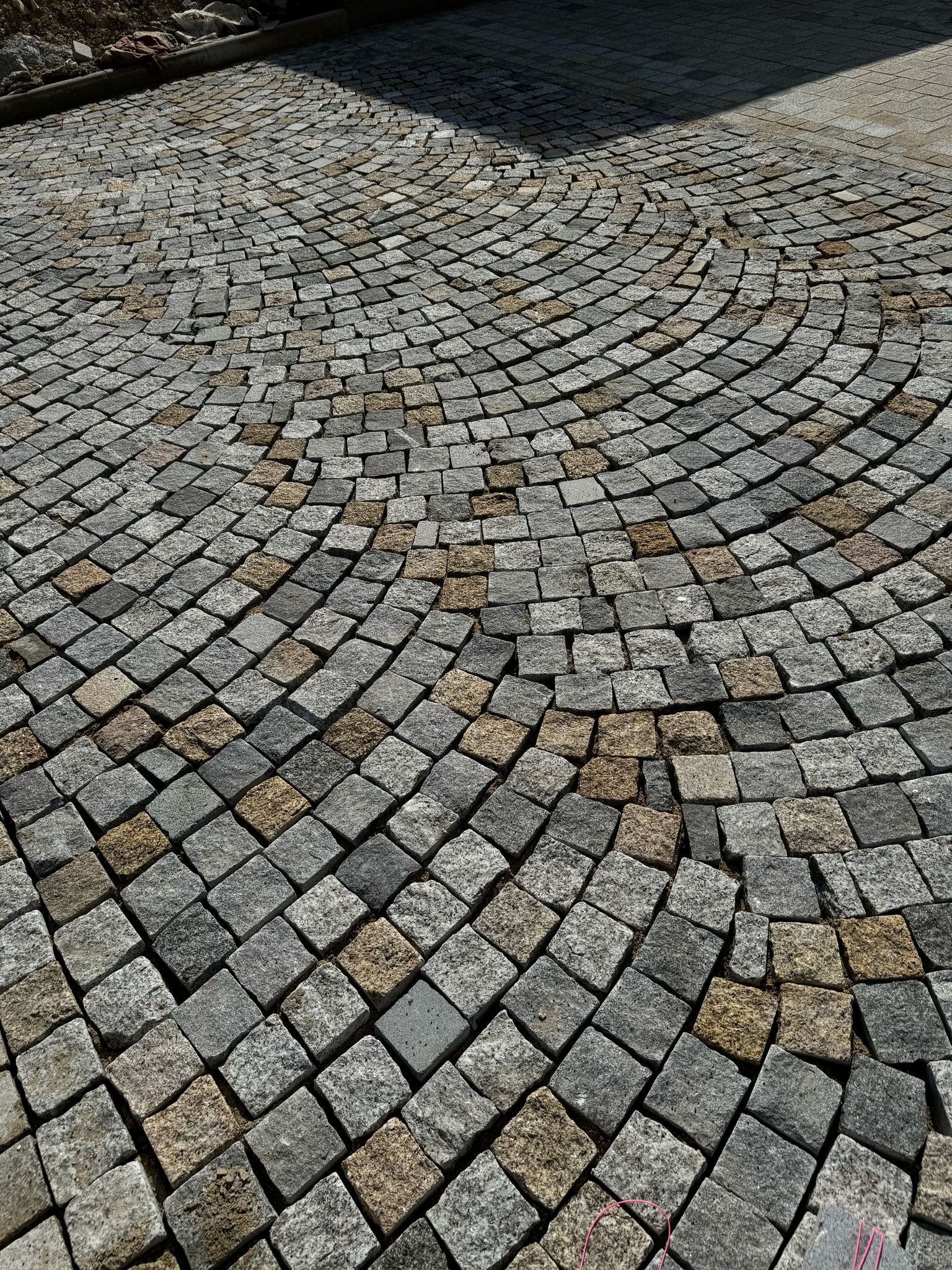 Pavés en granite multicolore